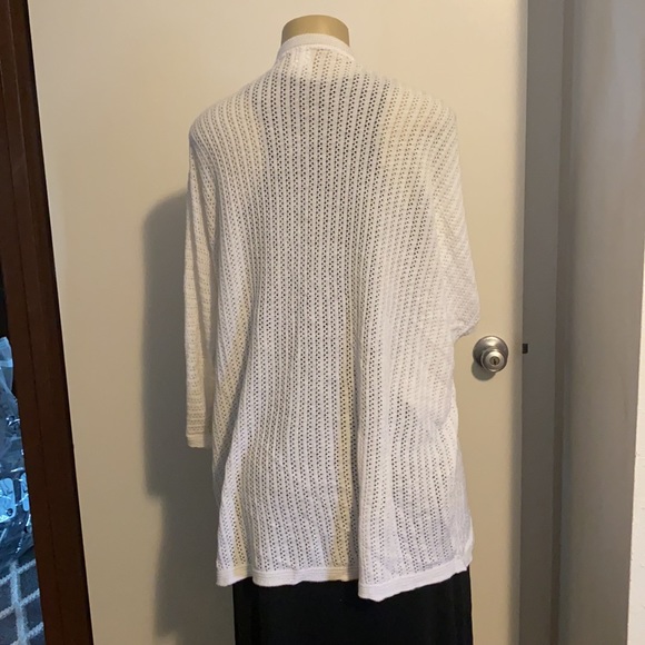 Cover up - Picture 2 of 2